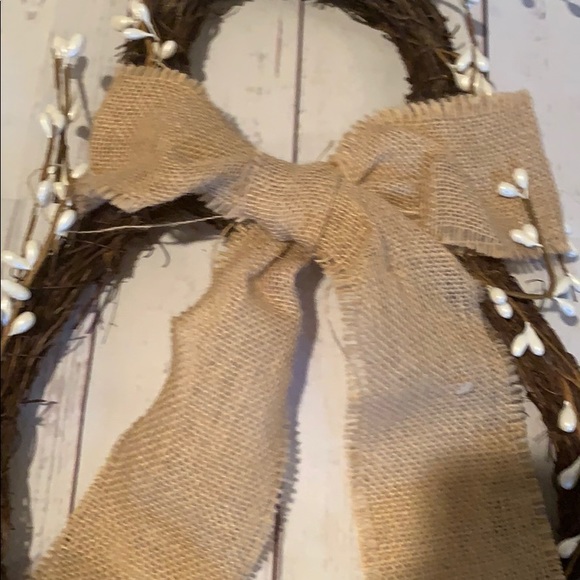 Adorable Abstract Bunny w. Large Burlap Bow/Pearls - Picture 5 of 6